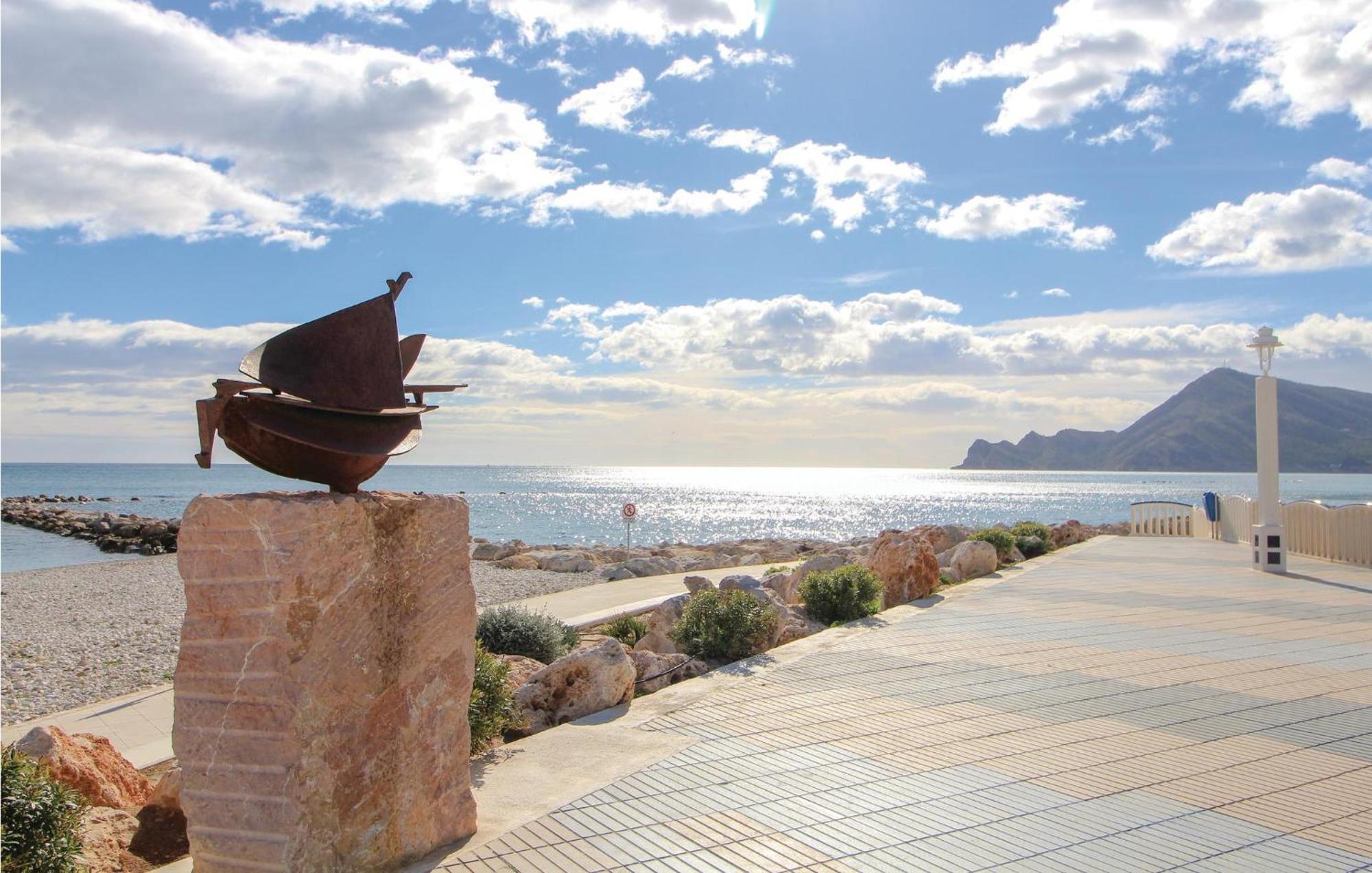 Amazing Apartment In Altea With Kitchen Exterior foto